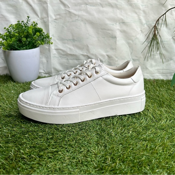 VAGABOND
ZOE PLATFORM SNEAKERS size 39 NEW 
$140
White leather - Picture 11 of 17